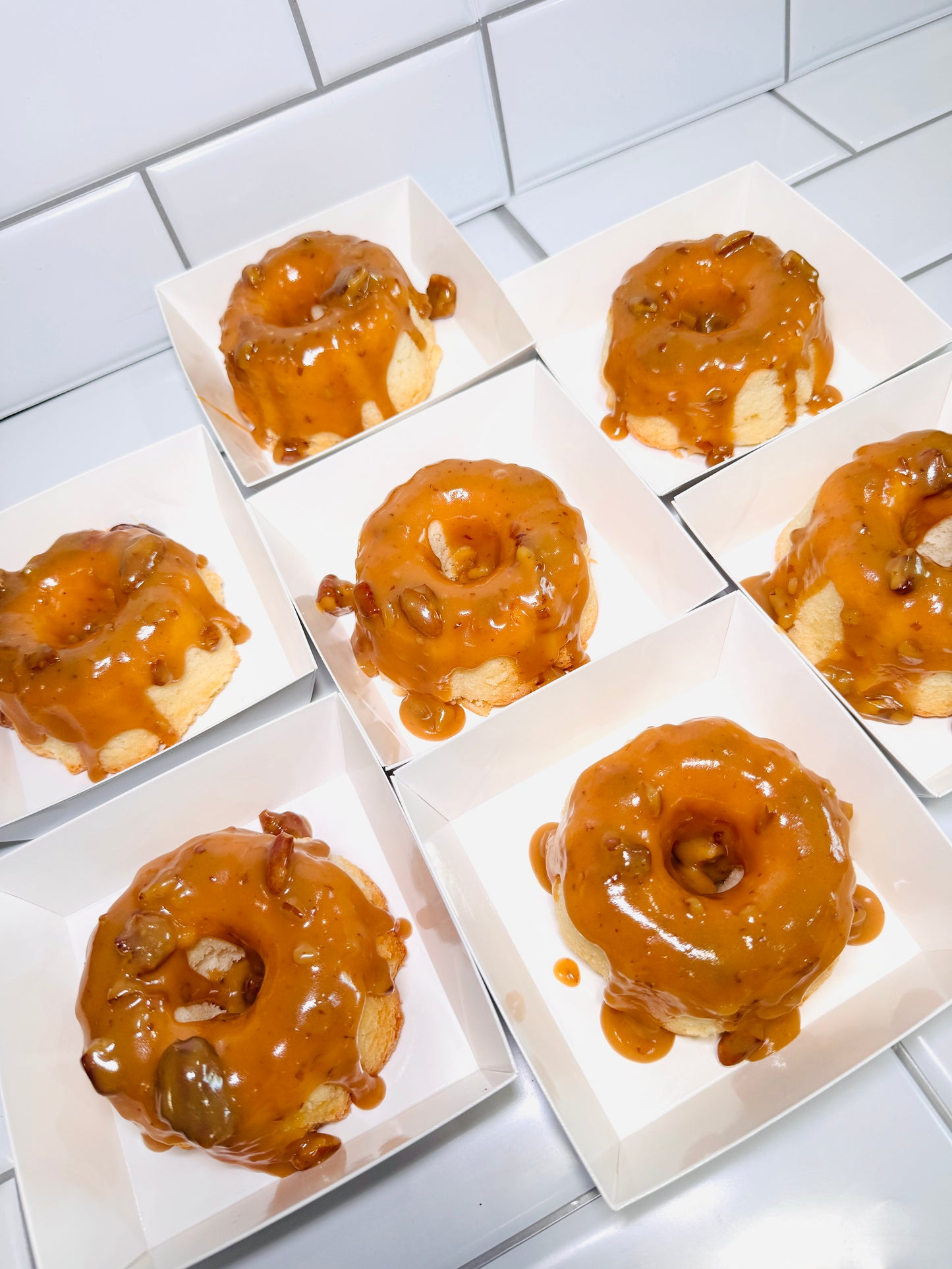Creamy Praline Mini Pound Cake